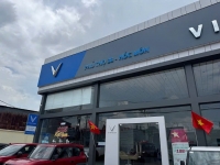 VINFAST HÓC MÔN GIỮ NGUYÊN CHƯƠNG TRÌNH ƯU ĐÃI CHO TẤT CẢ DÒNG XE VINFAST CHO ĐẾN KHI CÓ THÔNG BÁO